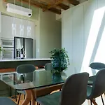 Panoramic View -3bedrs+3baths+ Balconies+ac Lejlighed *