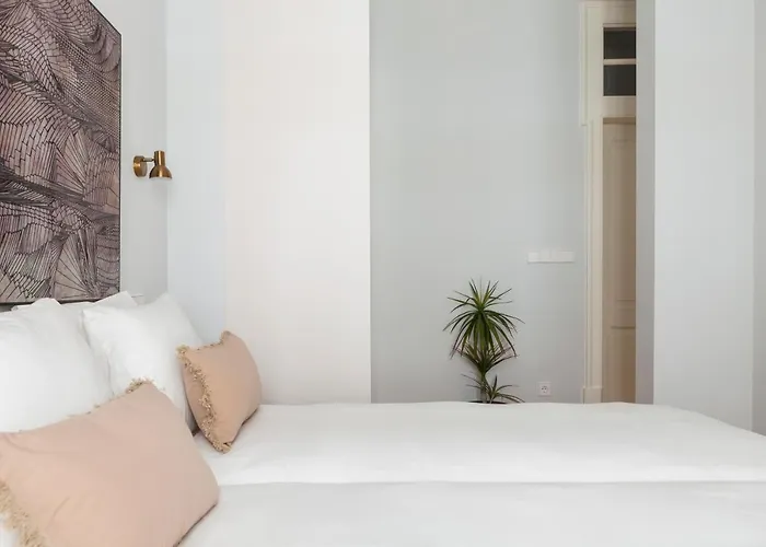 Panoramic View -3bedrs+3baths+ Balconies+ac Διαμέρισμα Lisboa