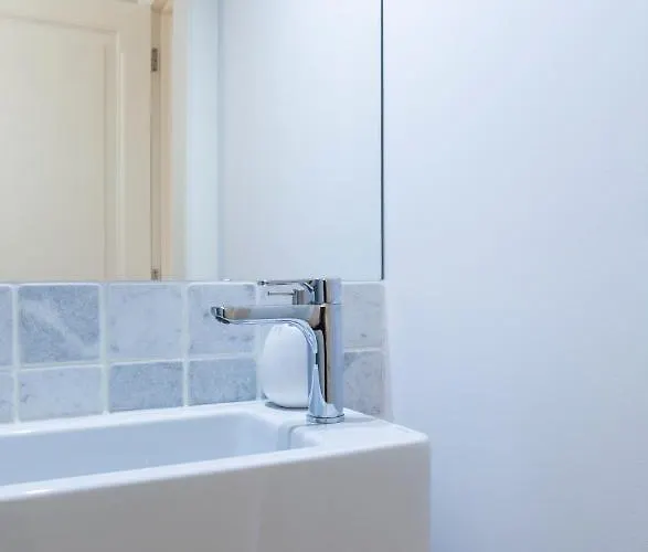 Panoramic View -3bedrs+3baths+ Balconies+ac