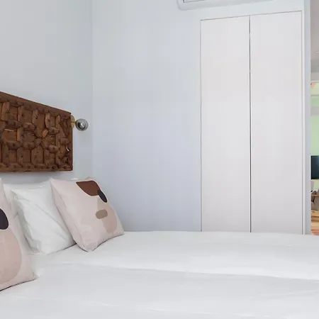 Apartment Panoramic View -3bedrs+3baths+ Balconies+ac Lisbon