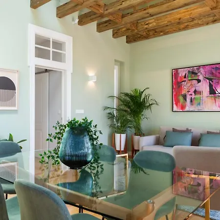 Panoramic View -3bedrs+3baths+ Balconies+ac Lisbon