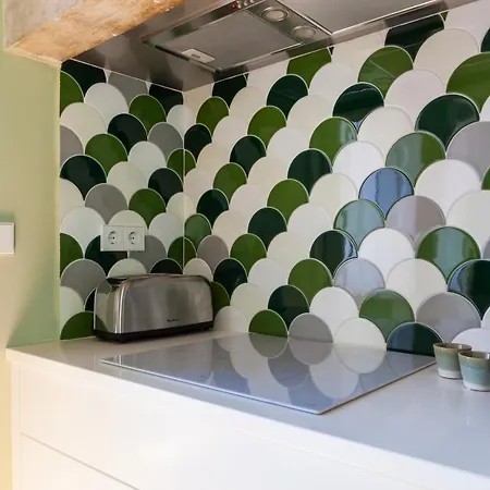 Panoramic View -3bedrs+3baths+ Balconies+ac *