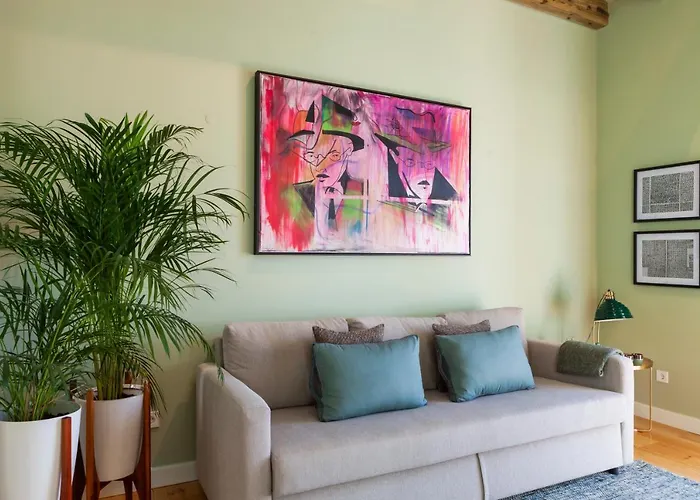 Panoramic View -3bedrs+3baths+ Balconies+ac شقة *