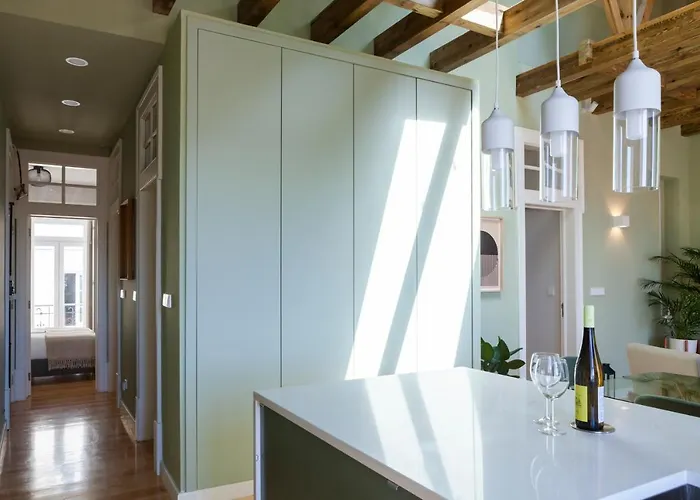 Panoramic View -3bedrs+3baths+ Balconies+ac