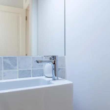 Panoramic View -3bedrs+3baths+ Balconies+ac