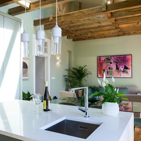 Panoramic View -3bedrs+3baths+ Balconies+ac